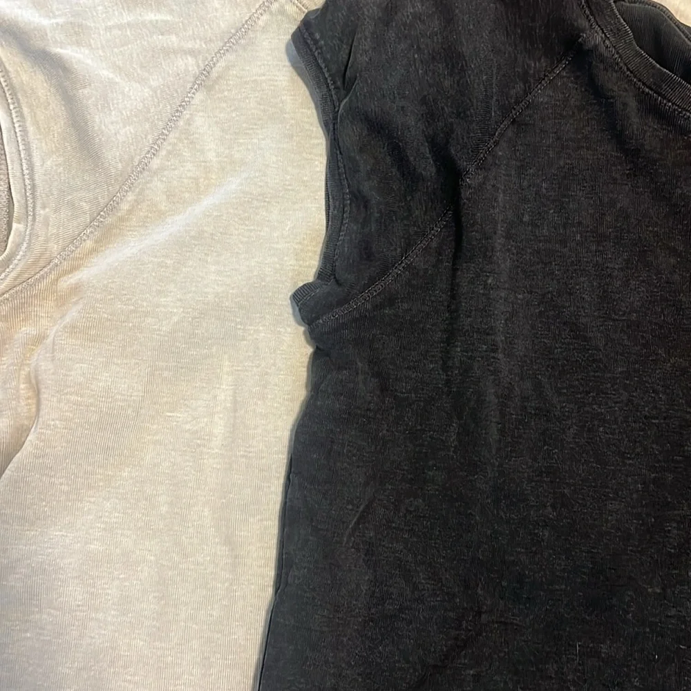 Bundle of two Zara tshirts - Picture 4 of 4